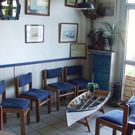 Hotel Du Petit Matelot Saint-Pierre-Quiberon Exterior photo